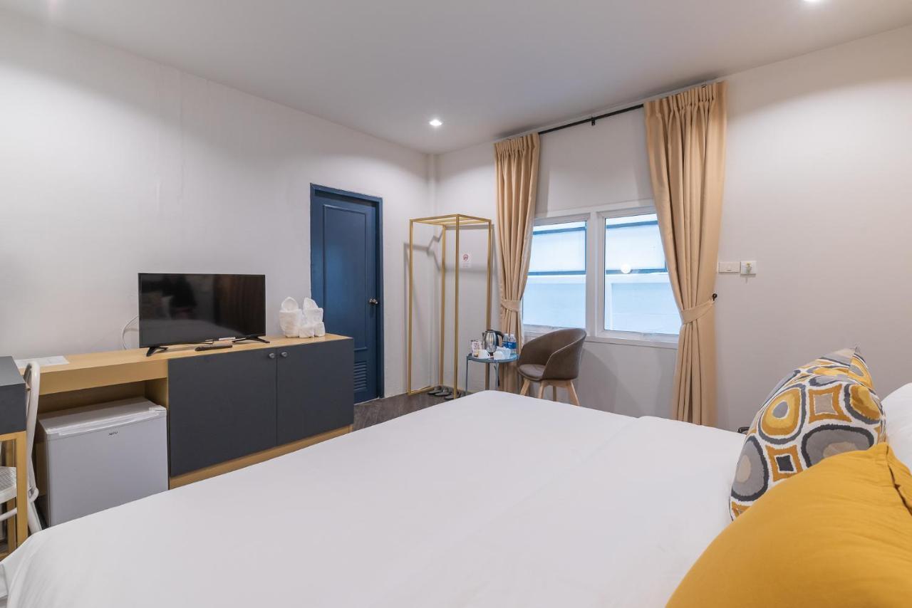 The Mellow Pillow Hotel @ Chiang Mai Gate Екстериор снимка