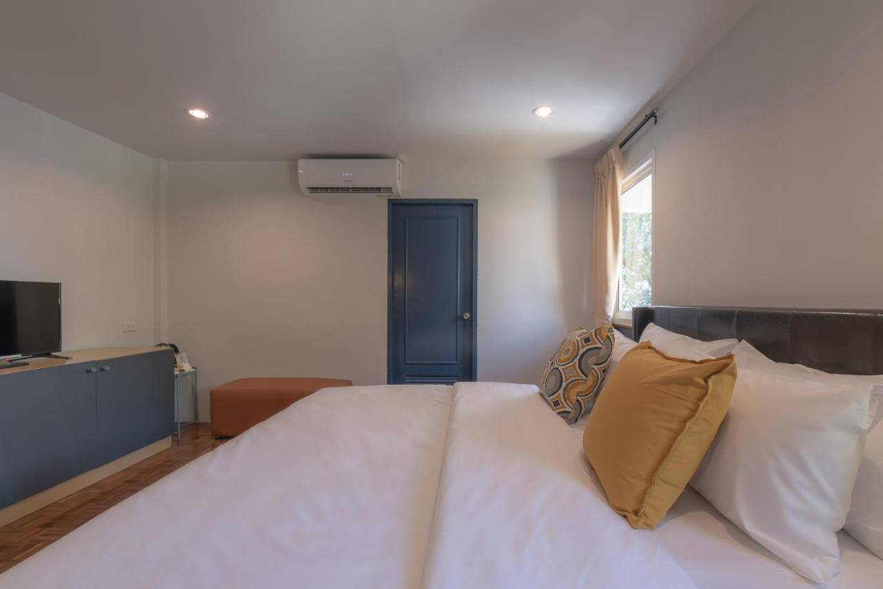The Mellow Pillow Hotel @ Chiang Mai Gate Екстериор снимка