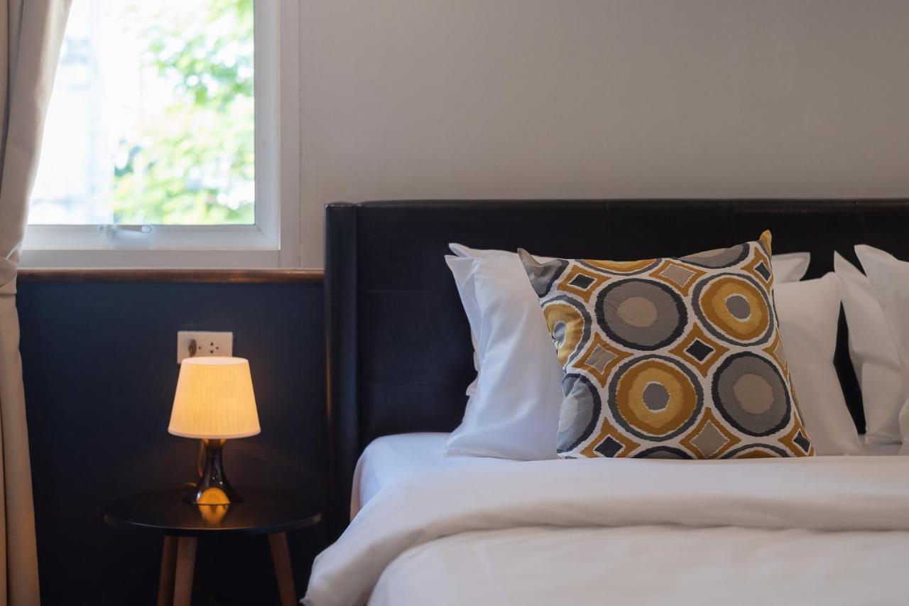 The Mellow Pillow Hotel @ Chiang Mai Gate Екстериор снимка