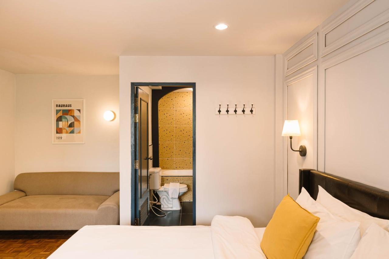 The Mellow Pillow Hotel @ Chiang Mai Gate Екстериор снимка