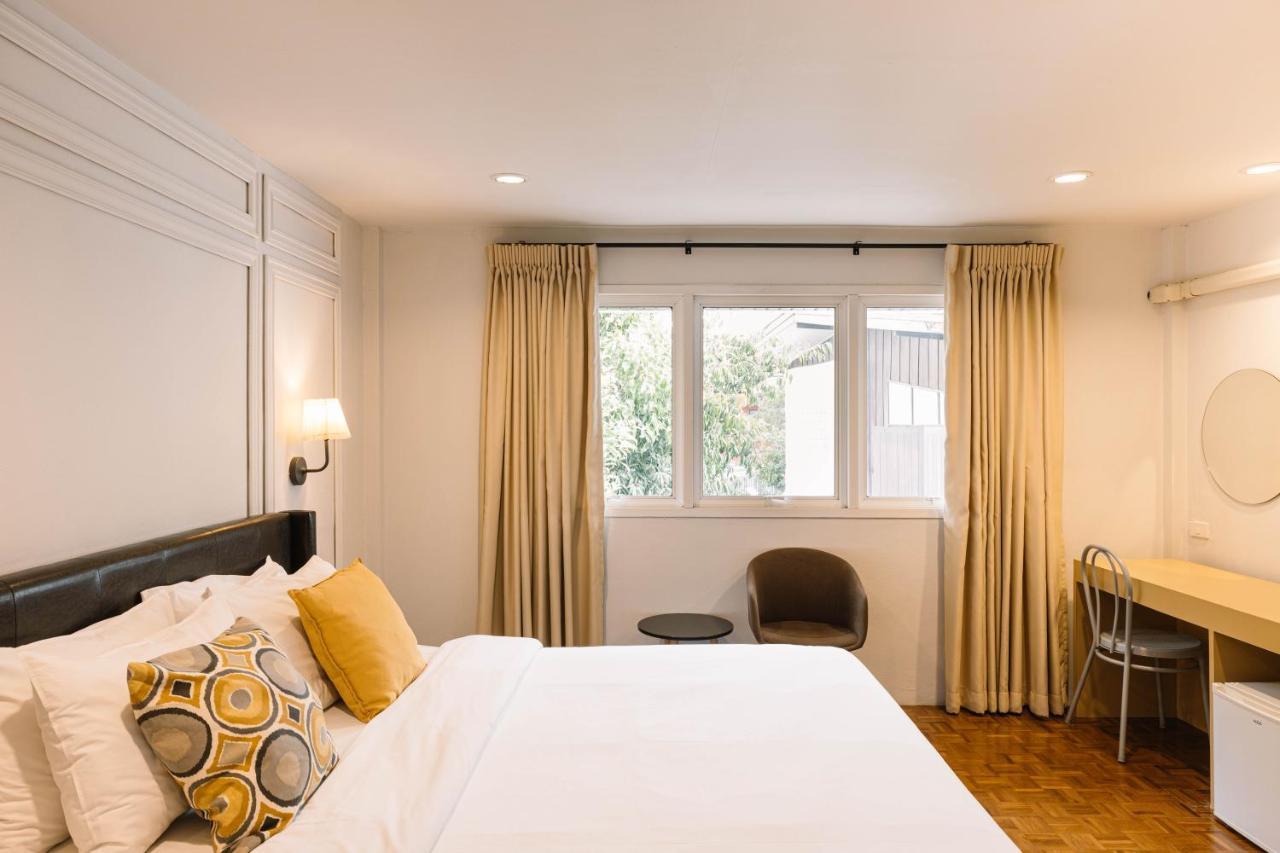 The Mellow Pillow Hotel @ Chiang Mai Gate Екстериор снимка