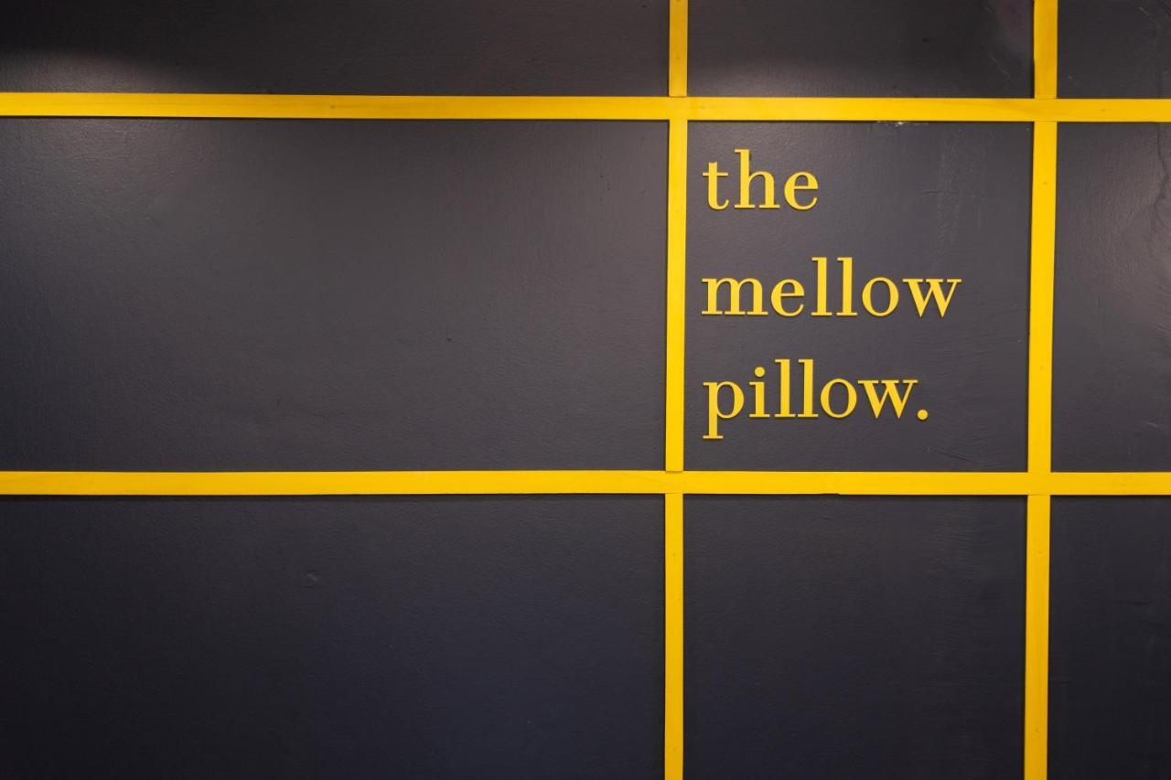 The Mellow Pillow Hotel @ Chiang Mai Gate Екстериор снимка